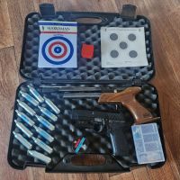 CO₂ Air Pistol Bundle – SMK Victory CP1-M + Sig Sauer P226 + Case, CO₂, Pellets & Targets